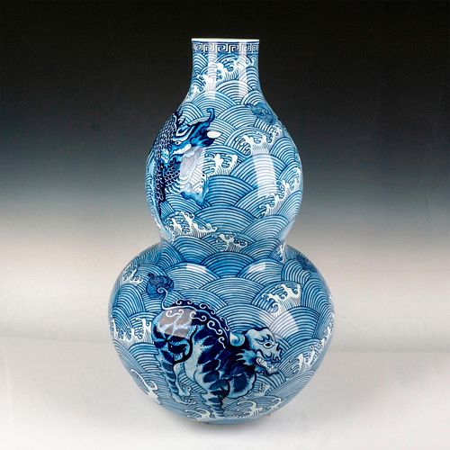 Large Chinese Da Qing Kangxi Nian Zhi Style Porcelain Vase