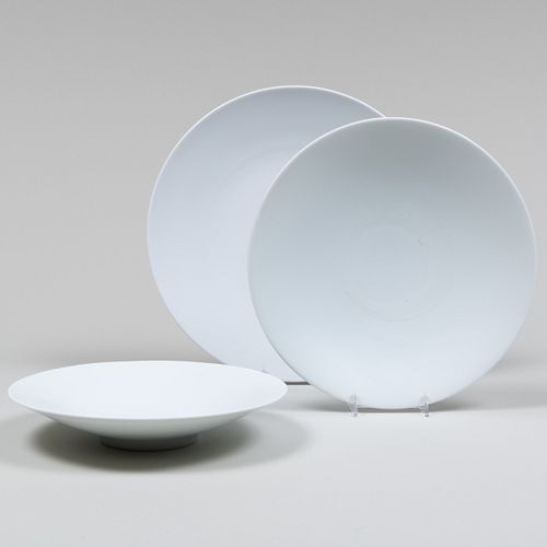 Assembled Modern White Porcelain Service