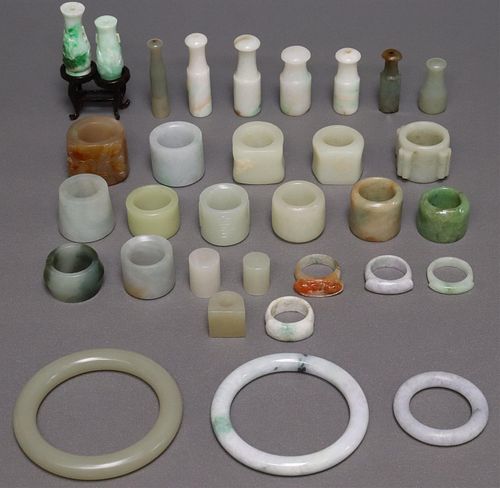 (32) CHINESE CARVED HARDSTONE RINGS, BANGLES, ETC