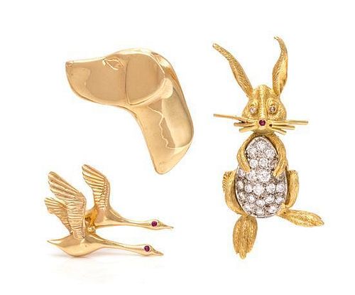 A Collection of 14 Karat Gold Animal Brooches, 13.80 dwts.