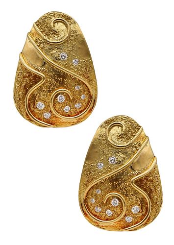Elizabeth Gage England Naive Sculptural Clip On Earrings In 18Kt Gold With Diamonds