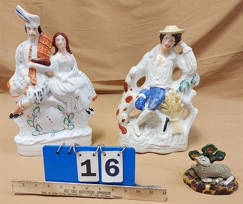 Tray Staffordshire Figurines 14 1/2", 13" And 3 1/2"