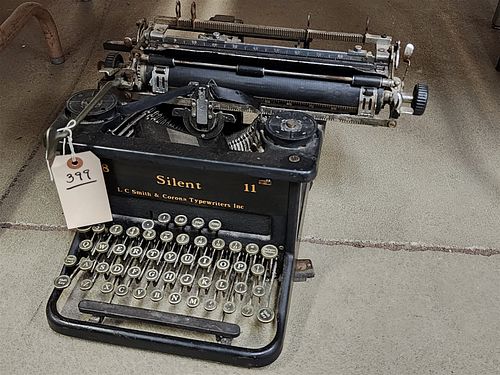 Lc Smith And Corona Typewriter "Silent"