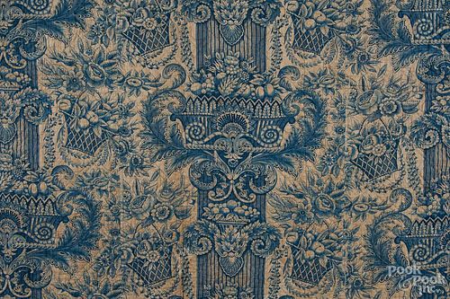 Blue printed floral quilt, early 19th c., 100'' x 101''.
