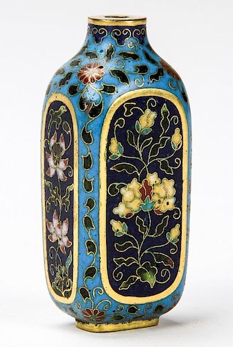 Antique Chinese Cloisonne Snuff Bottle
