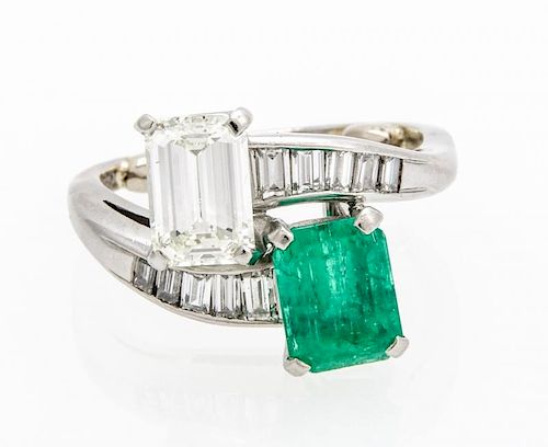 Ladies Platinum Diamond and Emerald Ring