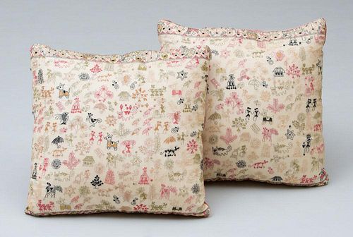 PAIR OF EMBROIDERED PILLOWS