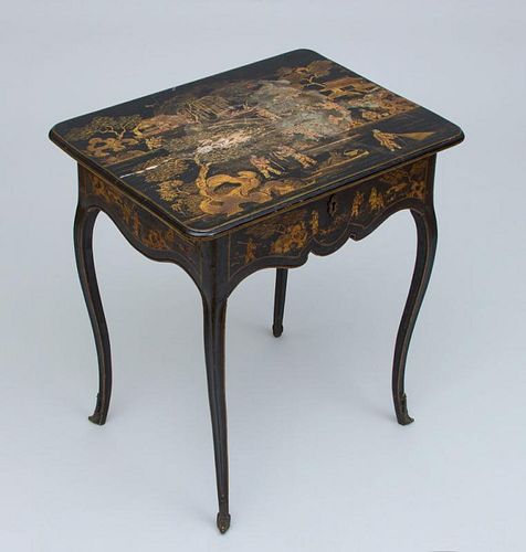 LOUIS XV BLACK LACQUER AND PARCEL-GILT DRESSING TABLE
