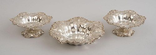 PAIR OF AMERICAN SILVER STEMMED COMPOTES AND A MATCHING FRUIT BOWL