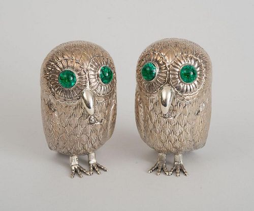 PAIR OF CONTINENTAL SILVER-PLATED OWL-FORM SAUCE TUREENS AND LADLES