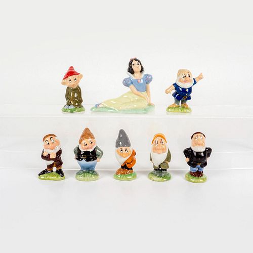 8pc Wade Ceramic Figurines, Snow White and The Seven Dwarfs
