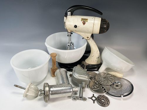 VINTAGE SUNBEAM AUTOMATIC MIXMASTER WITH ACCESSORIES 