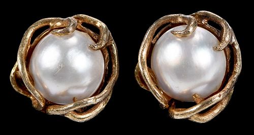 14kt. Mabe Pearl Clip on Earrings