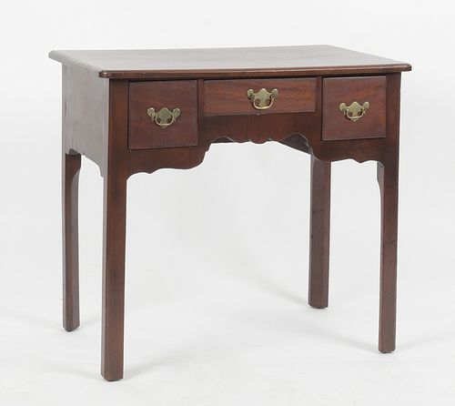 George III Mahogany Dressing Table, 18th Century