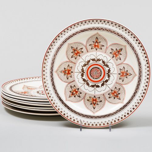 Set of Eight Wedgwood Plates in the 'Chestnut' Pattern