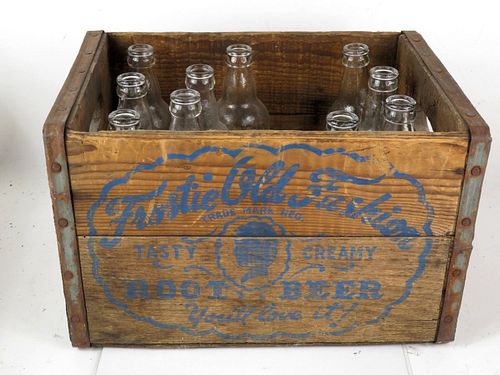 1938 Frostie Root Beer Case and 10 Bottles 7oz ACL Bottle 