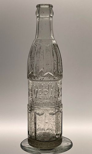 1925 Hyrock Beverages Sioux City Iowa 7oz Embossed Bottle 