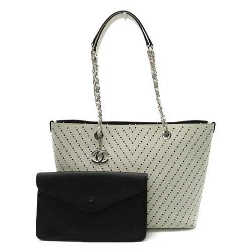 CHANEL PUNCHING CHAIN TOTE BAG