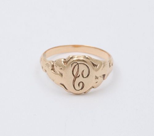 Victorian Signet Yellow Gold Ring