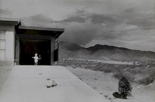 WINOGRAND, Garry. "Albuquerque, New Mexico" 1957