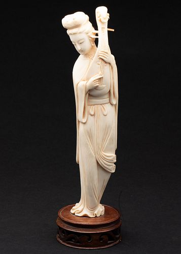 Ivory Figure of a Guanyin, Meiji Period