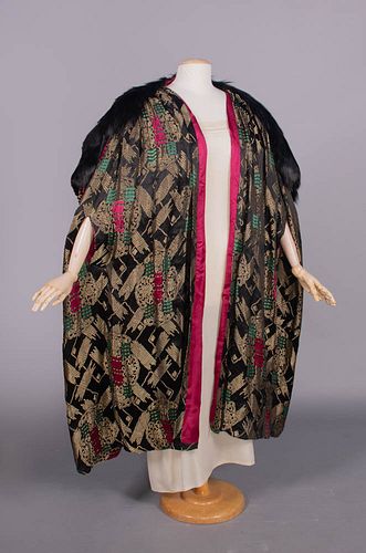 LAME’ BROCADE EVENING CAPE, MID-LATE 1920s
