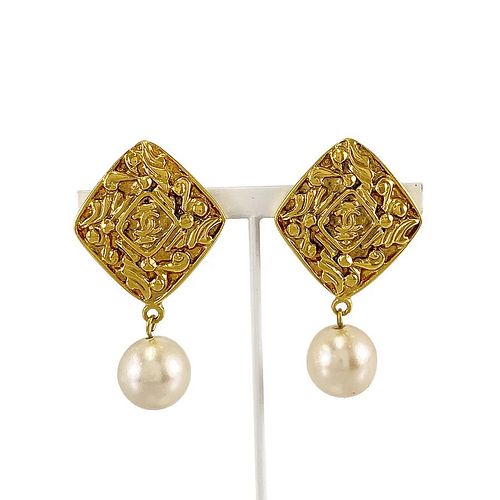 CHANEL TEXTURED LOGO GOLD PLATED EARRINGS