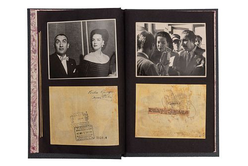 Album Fotográfico de María Félix. México: ca. 1950.  Fotografías varios formatos, se incluyen 2 placas para impresión. Piezas: 27.