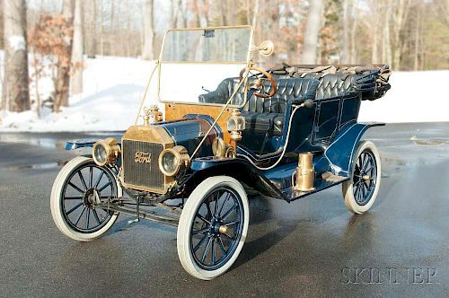 1912 Ford Touring Car