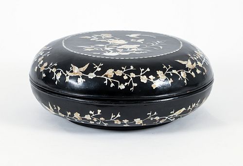 Chinese Mother of Pearl Inlaid Black Lacquer Box 