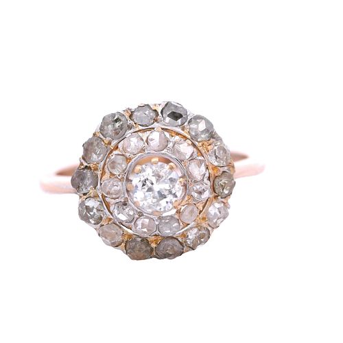 Antique 18kt Gold Ring with Diamonds