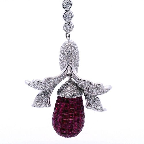 14.05 Ctw in Rubies & Diamonds 18kt Gold Pendant Necklace