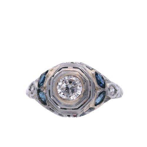 18k white Gold Ring with Diamonds and Sapphires