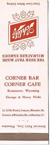 1952 Schlitz Beer 113mm WI-SCHLITZ-14-CORNER Match Cover Milwaukee Wisconsin
