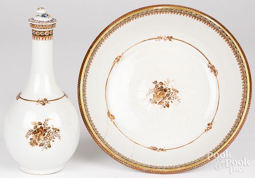 Chinese export bowl and bottle, 19th c.