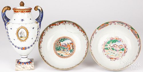 Three pieces Chinese export porcelain, 19th c.