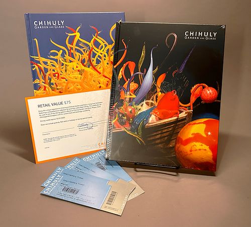 Chihuly Garden and Glass Experience Package