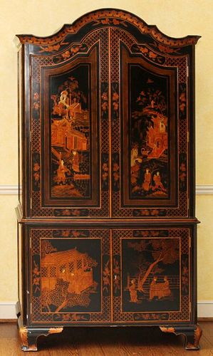 PAINTED AND LACQUERED LIQUOR CABINET