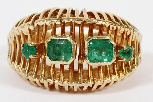 1.30CT EMERALD AND 18KT YELLOW GOLD RETRO RING