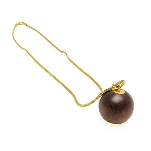 HERMES SERIE WOOD BALL PENDANT NECKLACE