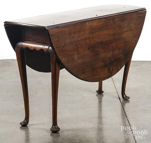 New England Queen Anne maple drop leaf table, ca. 1770, 27 1/2'' h., 14'' w., 46 1/2'' d.