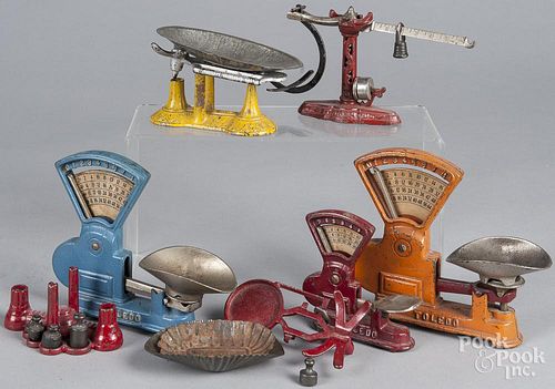 Six cast iron toy balance scales, tallest - 6''.