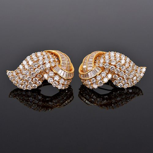 18K Gold & Diamond Leaf-Style Convertible Estate Earrings