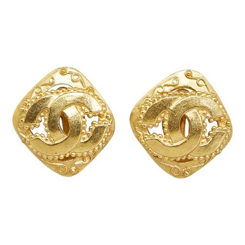 CHANEL COCO MARK DIAMOND GOLD PLATED EARRINGS