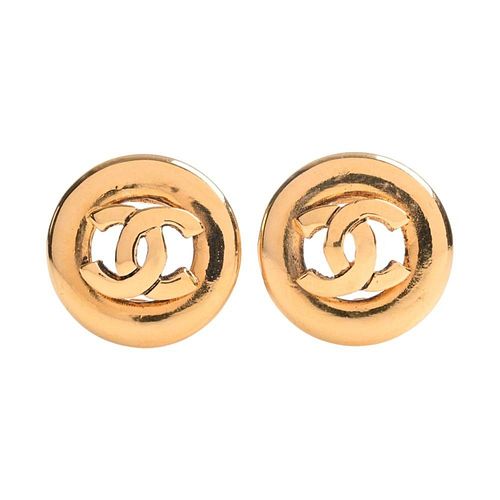 CHANEL COCOMARK ROUND EARRINGS