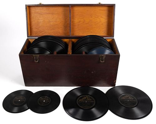 ASSORTED EARLY SINGLE-SIDED RECORDS IN CARRYING CASE