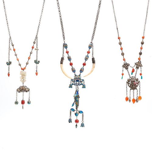 (3) Chinese necklaces