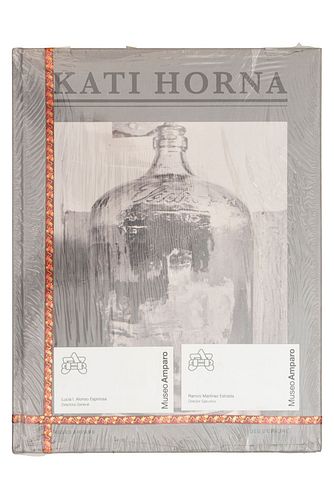 Varios Autores. Kati Horna. Puebla: Rm Editorial - Museo Amparo - Jeu De Paume, 2013. 4o. marquilla, 352 p. Primera edición....