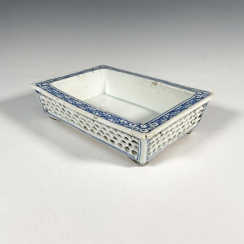Antique Chinese Blue and White Jardiniere
