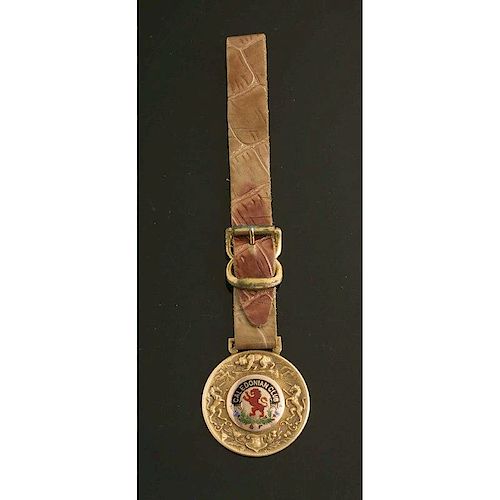 Caledonian Club Gold and Enamel Watch Fob, 15.3 grams